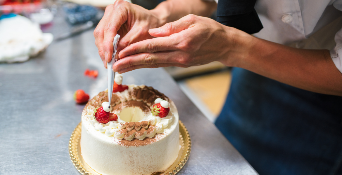 Pastacılık ve Tatlı Yapımı Eğitimi Logo