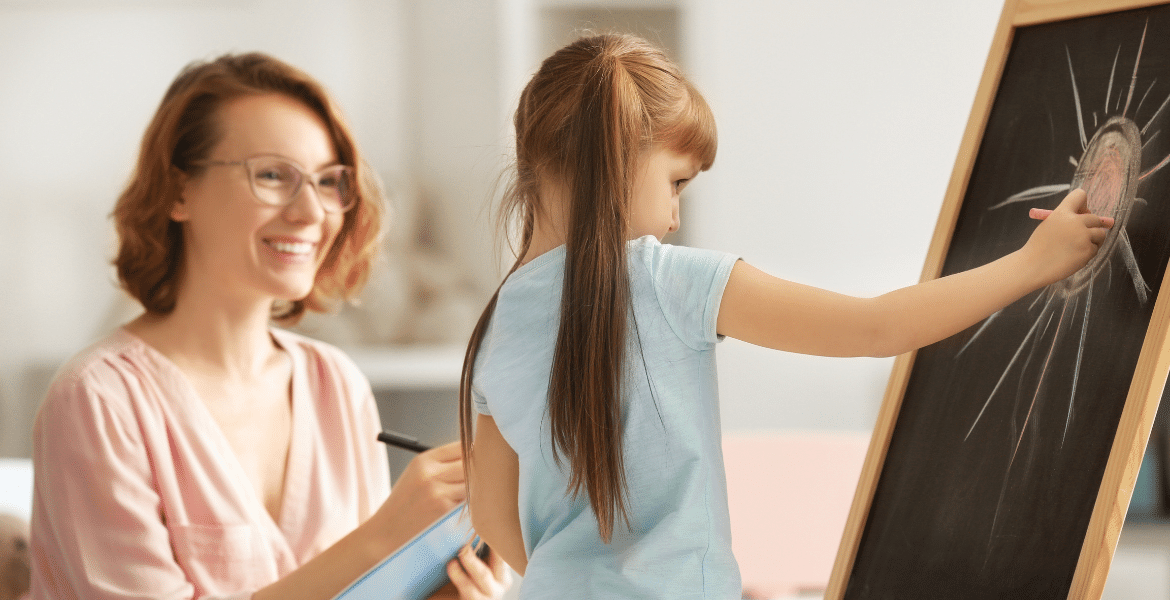 Karikatür Eğitici Eğitimi Logo